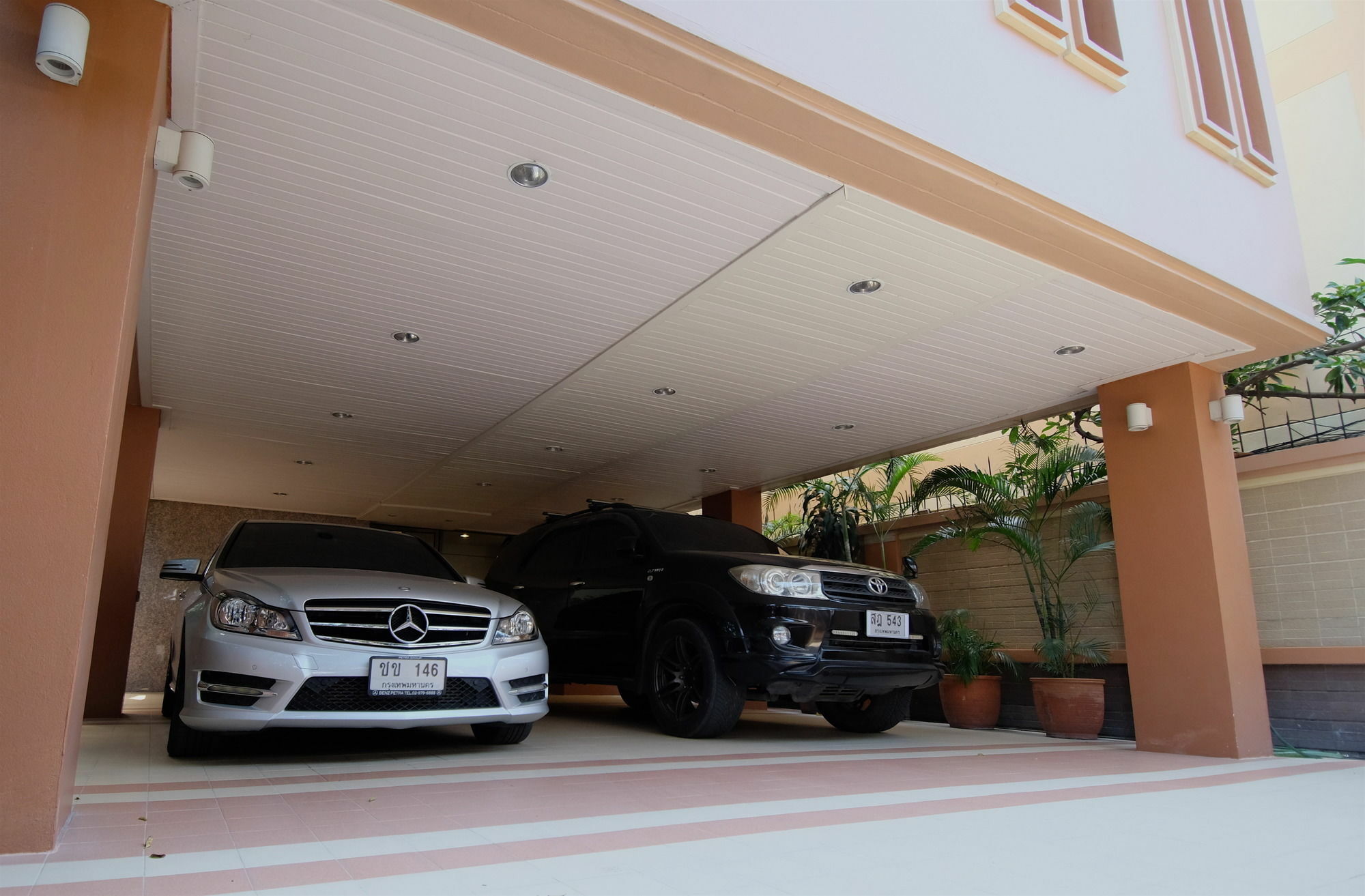 Alameda Suites Hotel Bangkok Eksteriør billede